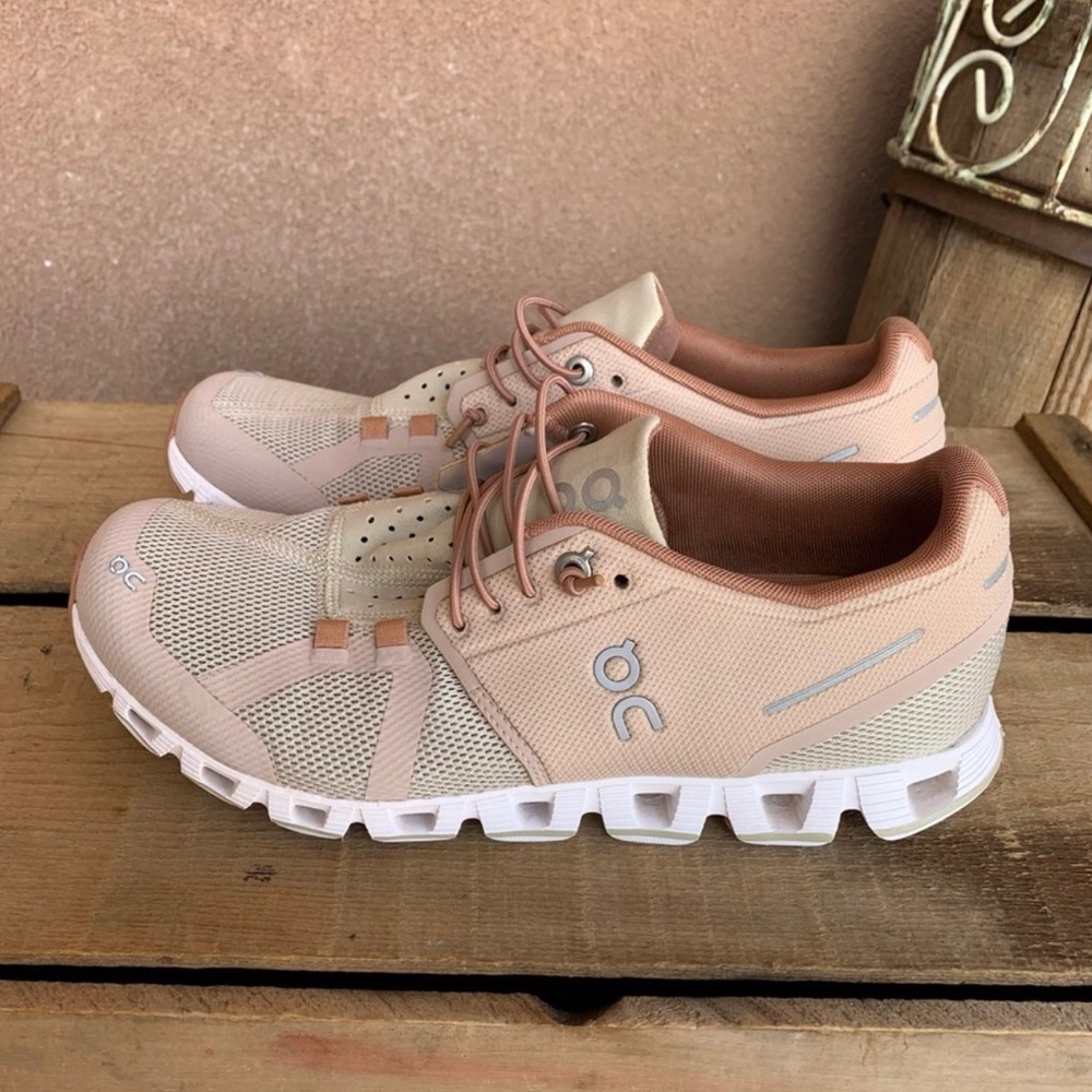 On Cloud Women’s 2.0 Running Shoe